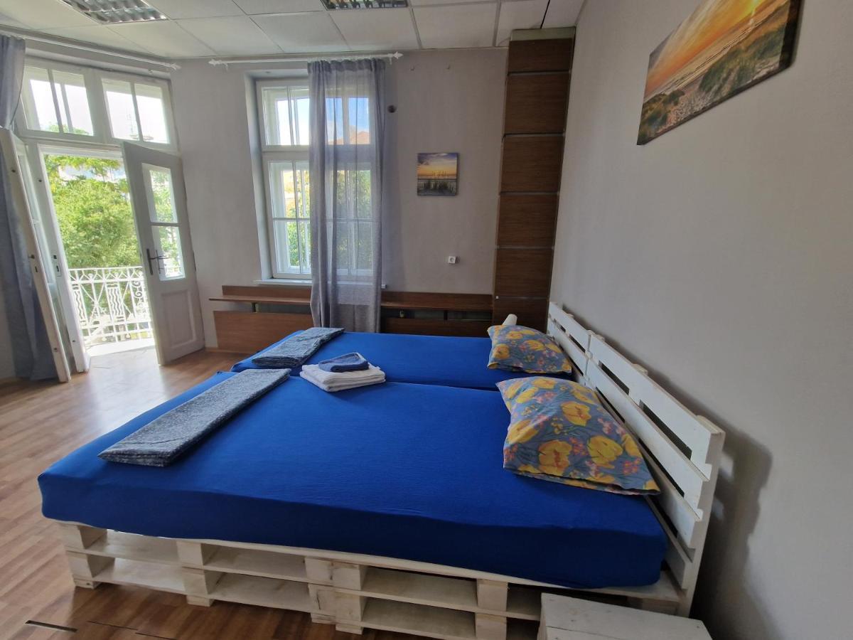 Lambo'S Corner Varna - Guest Rooms 외부 사진