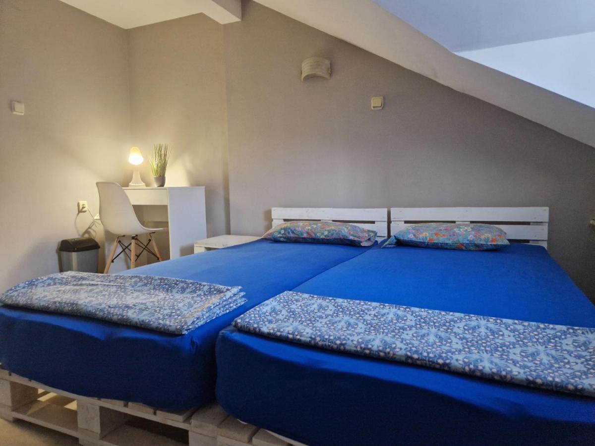Lambo'S Corner Varna - Guest Rooms 외부 사진