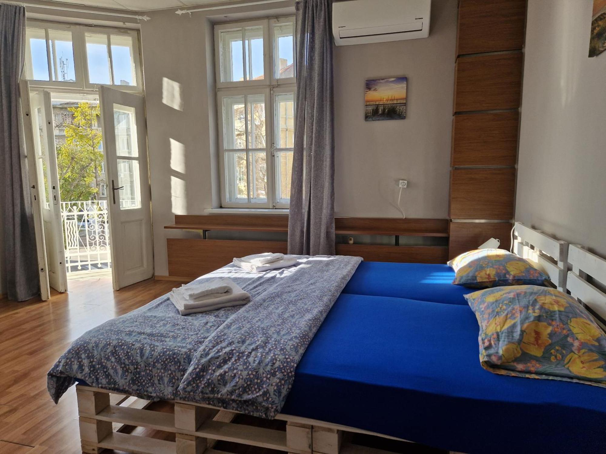 Lambo'S Corner Varna - Guest Rooms 외부 사진
