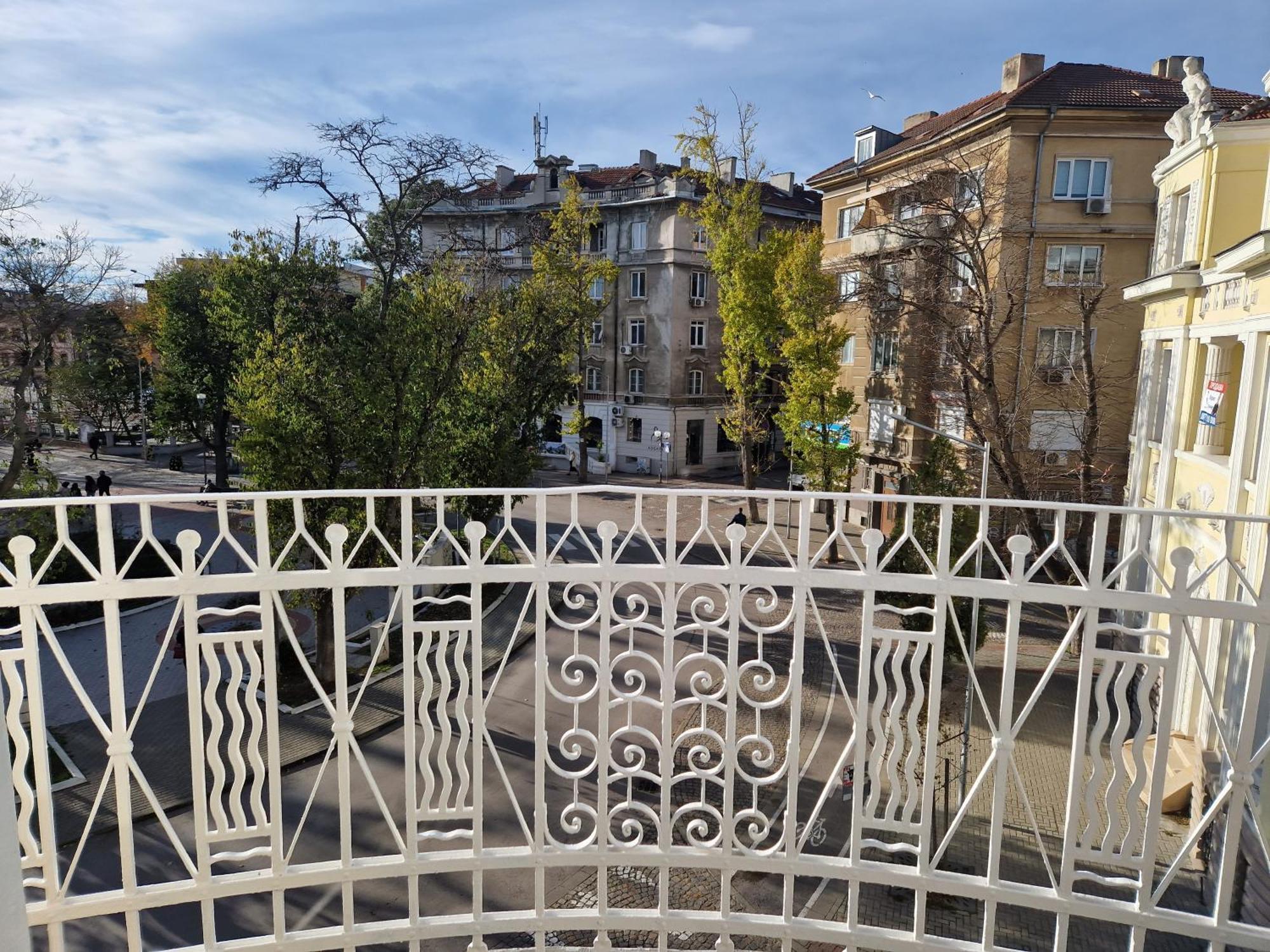 Lambo'S Corner Varna - Guest Rooms 외부 사진