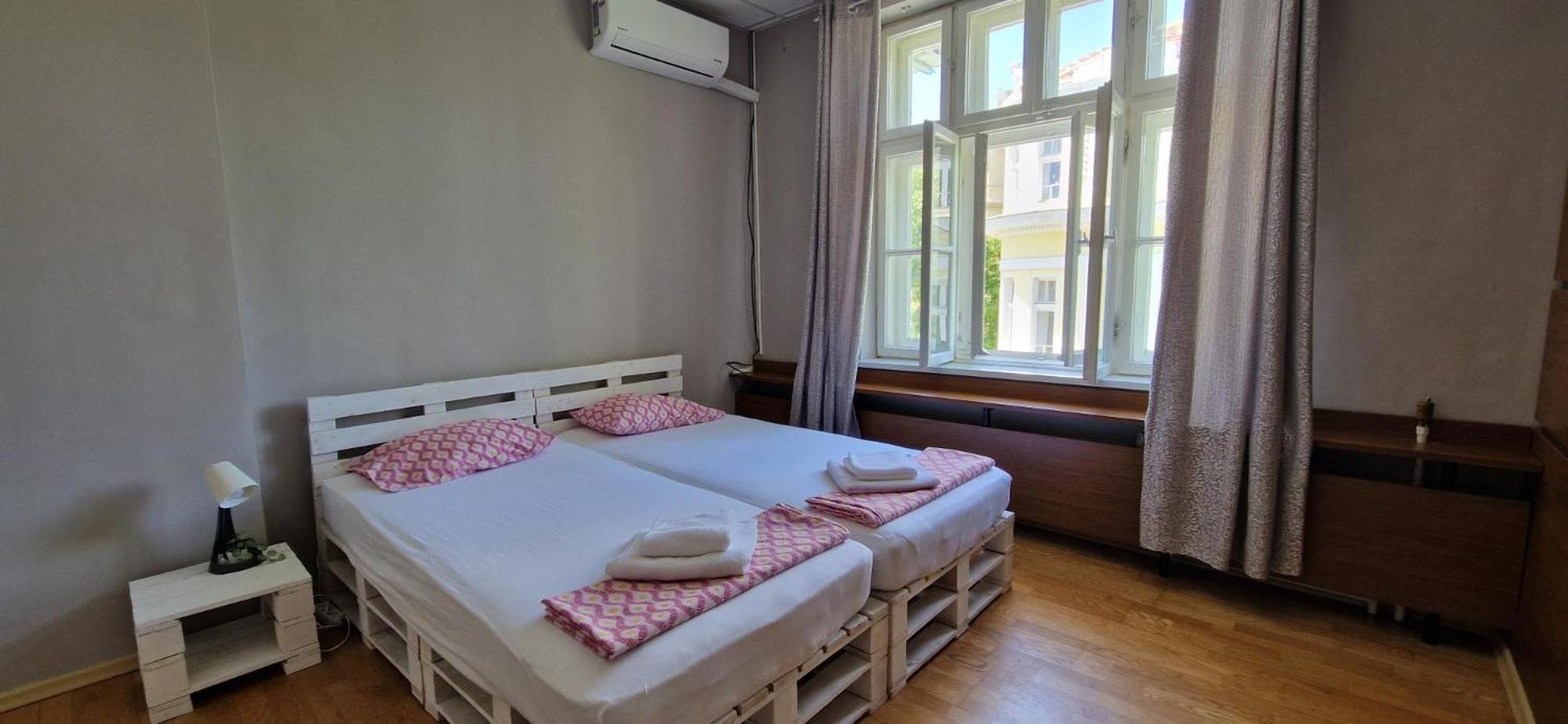 Lambo'S Corner Varna - Guest Rooms 외부 사진
