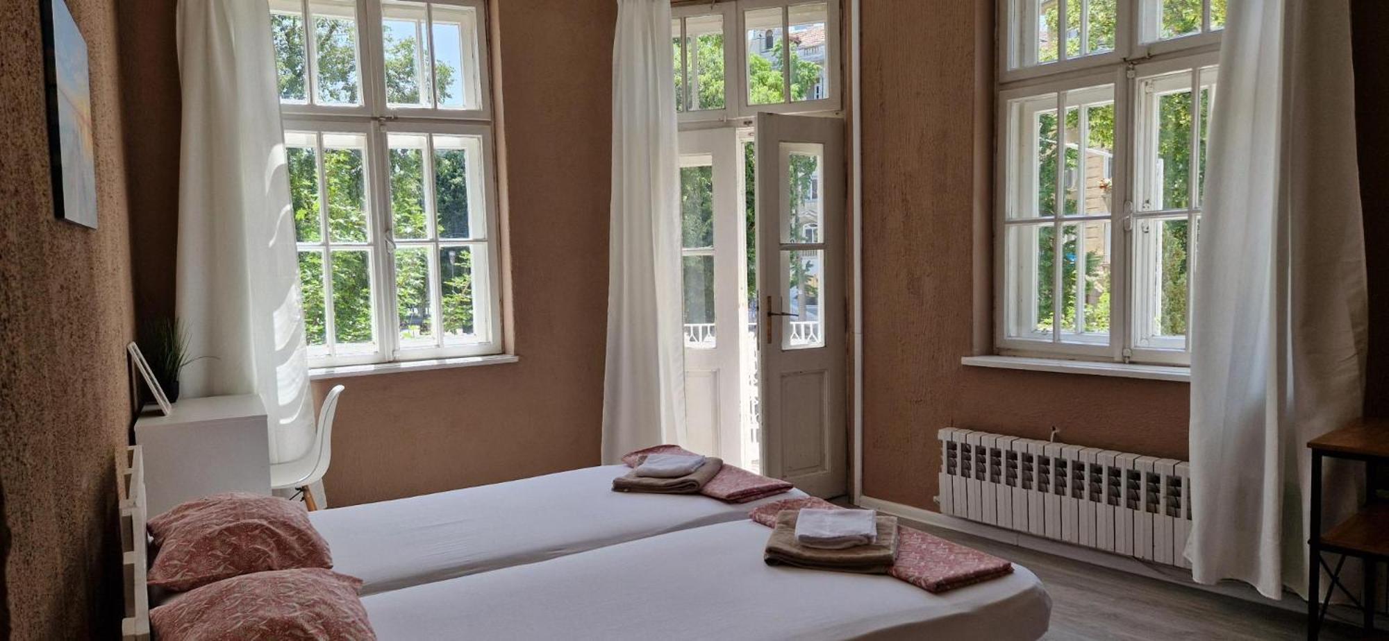 Lambo'S Corner Varna - Guest Rooms 외부 사진